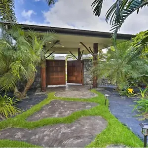 Beaches And Kona Town Ideal Location Gated Villa Kailua-Kona